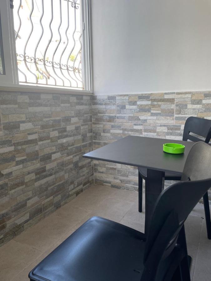 Guest House Taverna Laberia 3 Gjirokaster Luaran gambar